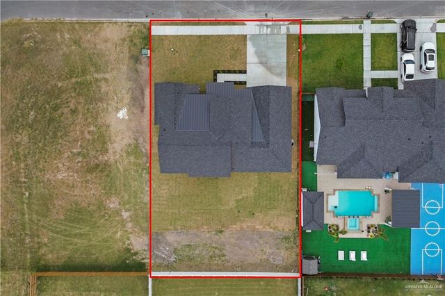 9857 N Heights N, Harlingen, TX 78552