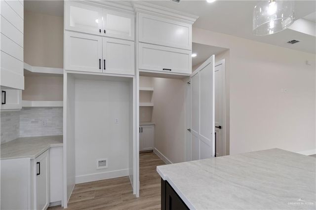 9857 N Heights N, Harlingen, TX 78552