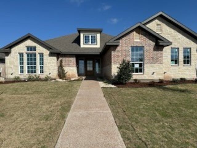 881 Day Star Drive, Hewitt, TX 76643