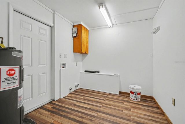 803 CAROL COURT, Tavares, FL 32778