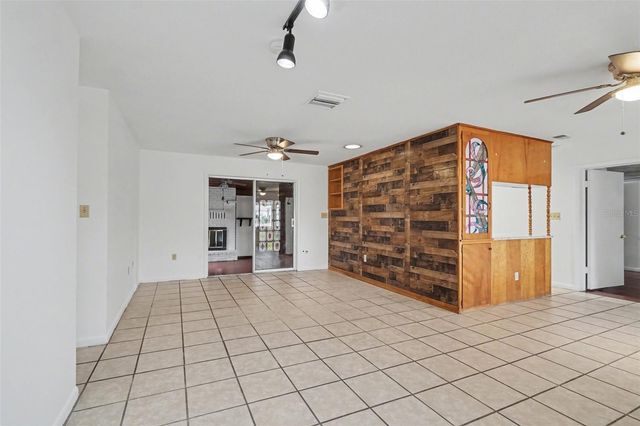 803 CAROL COURT, Tavares, FL 32778