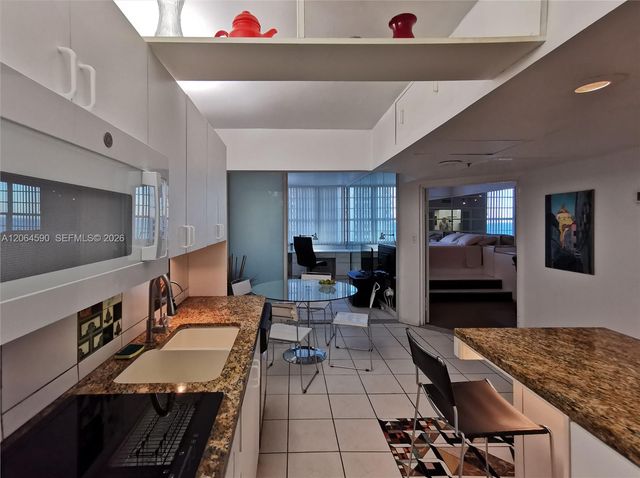 100 Lincoln Road 1424, Miami Beach, FL 33139