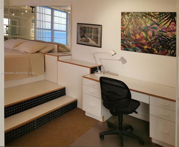 100 Lincoln Road 1424, Miami Beach, FL 33139