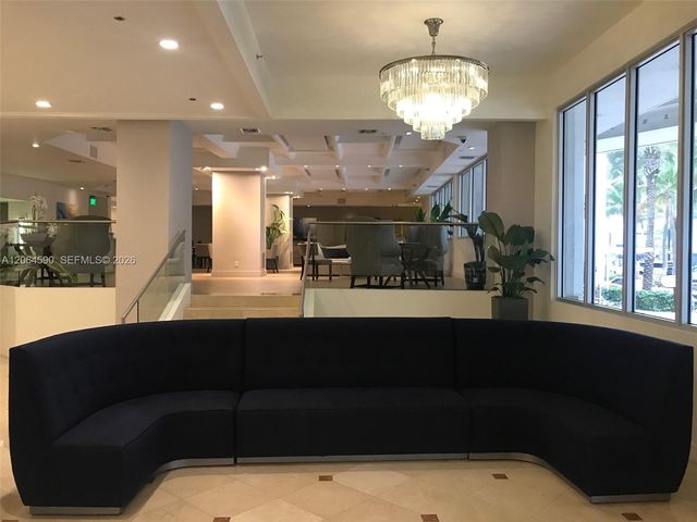 100 Lincoln Road 1424, Miami Beach, FL 33139