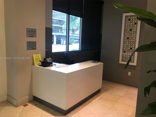 100 Lincoln Road 1424, Miami Beach, FL 33139
