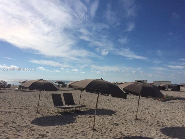 100 Lincoln Road 1424, Miami Beach, FL 33139