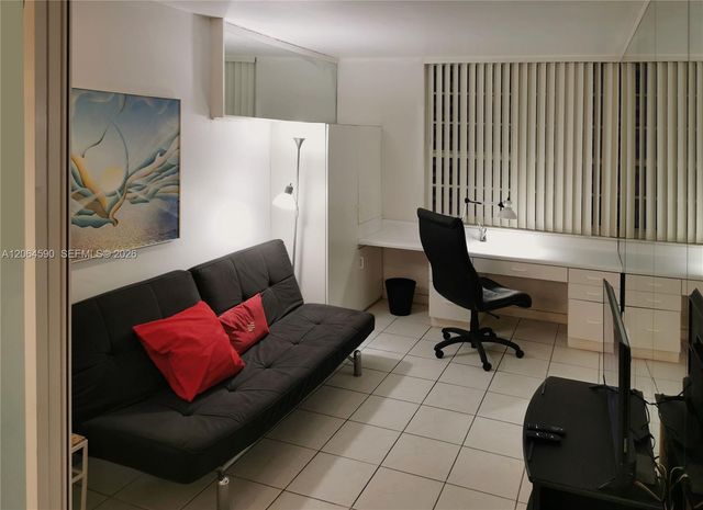 100 Lincoln Road 1424, Miami Beach, FL 33139