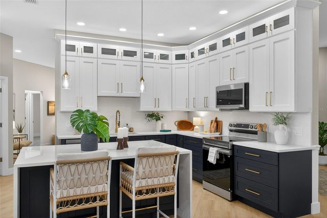 18917 EDINBOROUGH WAY, Tampa, FL 33647