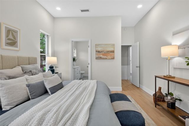 18917 EDINBOROUGH WAY, Tampa, FL 33647