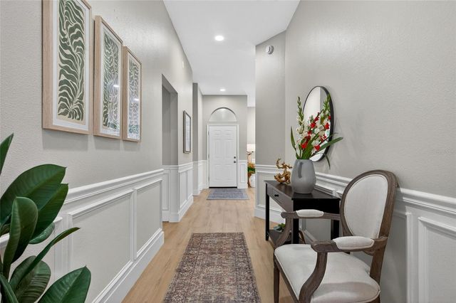 18917 EDINBOROUGH WAY, Tampa, FL 33647