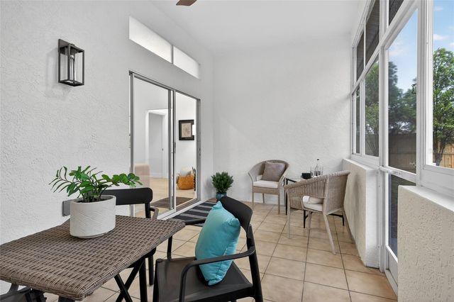 18917 EDINBOROUGH WAY, Tampa, FL 33647