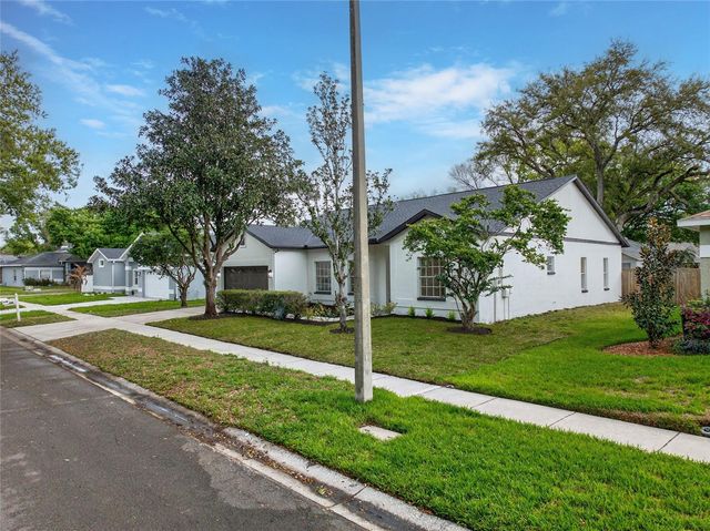 18917 EDINBOROUGH WAY, Tampa, FL 33647