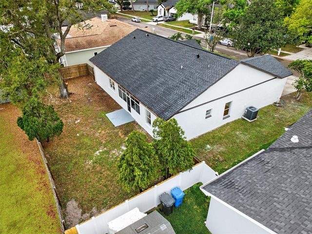 18917 EDINBOROUGH WAY, Tampa, FL 33647