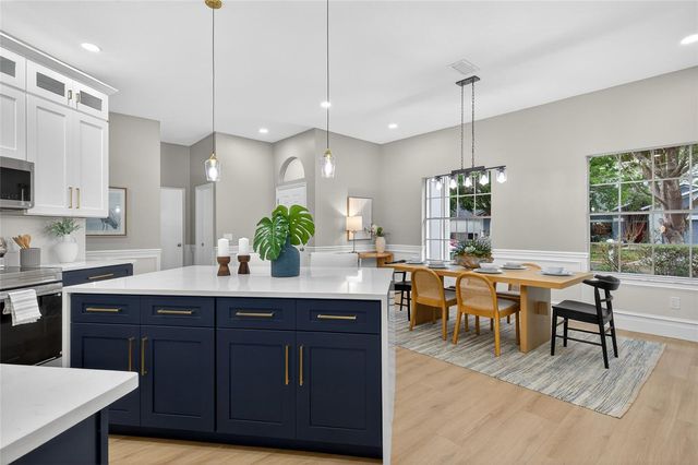 18917 EDINBOROUGH WAY, Tampa, FL 33647