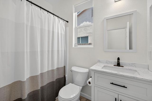 5921 Meeks Way, Sacramento, CA 95835