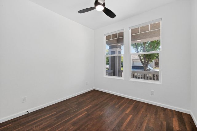 5921 Meeks Way, Sacramento, CA 95835