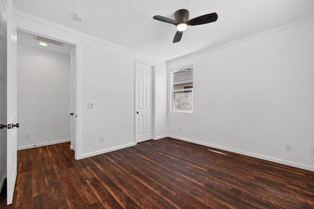 5921 Meeks Way, Sacramento, CA 95835