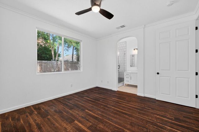 5921 Meeks Way, Sacramento, CA 95835