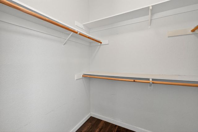 5921 Meeks Way, Sacramento, CA 95835