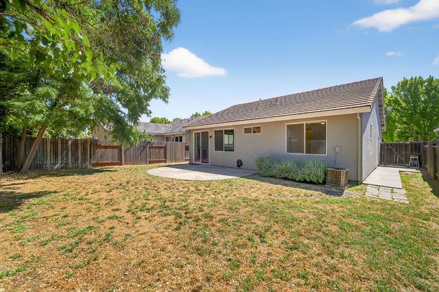 5921 Meeks Way, Sacramento, CA 95835