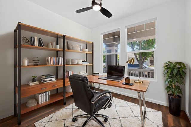 5921 Meeks Way, Sacramento, CA 95835