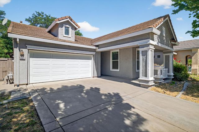 5921 Meeks Way, Sacramento, CA 95835