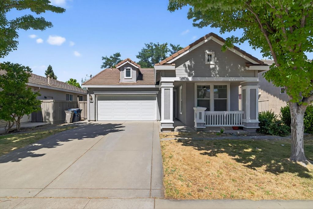 5921 Meeks Way, Sacramento, CA 95835