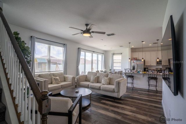 929 FALLON HILLS DRIVE, Haines City, FL 33844