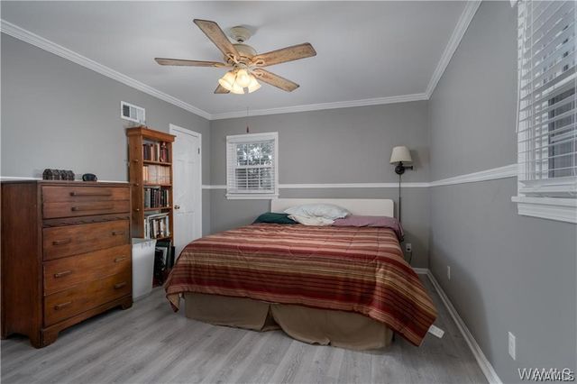 5710 Golden Pond, Northport, AL 35473