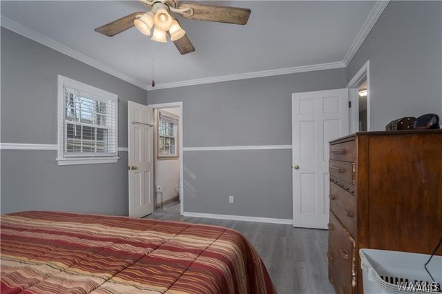 5710 Golden Pond, Northport, AL 35473