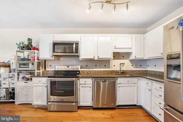 19720 GREENSIDE TER, Montgomery Village, MD 20886