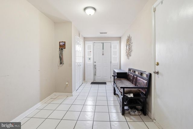 19720 GREENSIDE TER, Montgomery Village, MD 20886