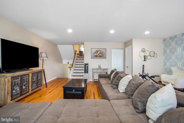 19720 GREENSIDE TER, Montgomery Village, MD 20886