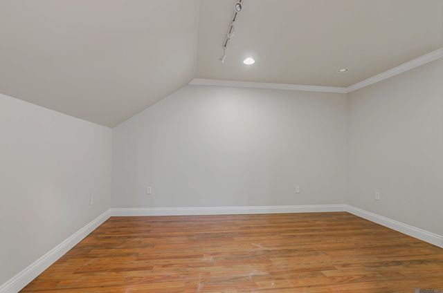 212 Chateau Dr, Lockport, LA 70374