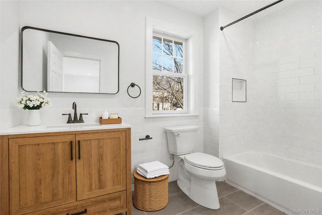 78 N Kensico Avenue, White Plains, NY 10604