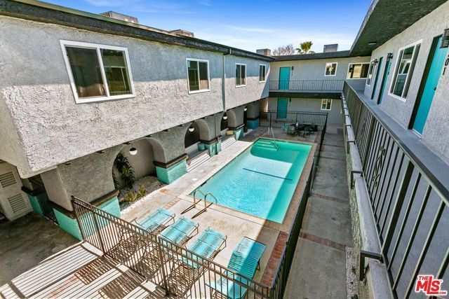 6640 Woodley Avenue 104, Van Nuys (los Angeles), CA 91406
