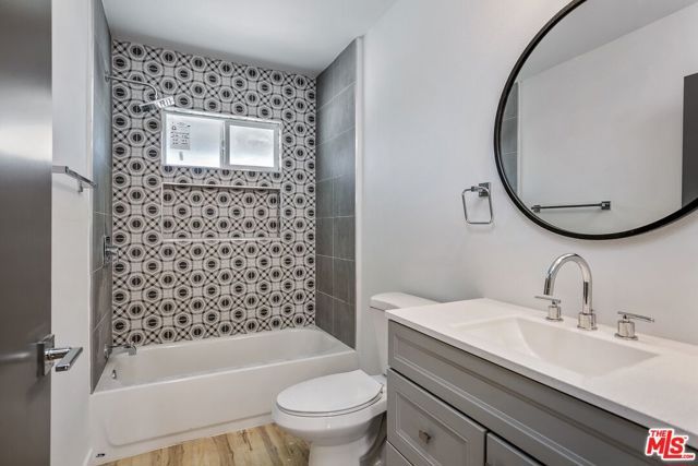 6640 Woodley Avenue 104, Van Nuys (los Angeles), CA 91406