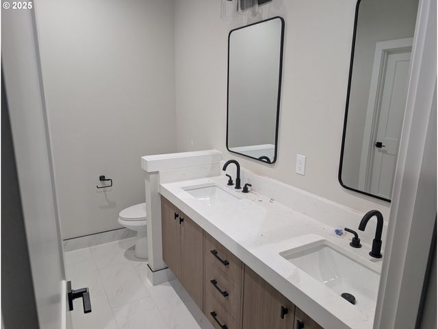 14220 Ne 42ND Cir, Vancouver, WA 98682