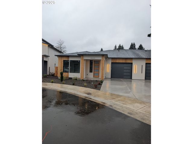 14220 Ne 42ND Cir, Vancouver, WA 98682