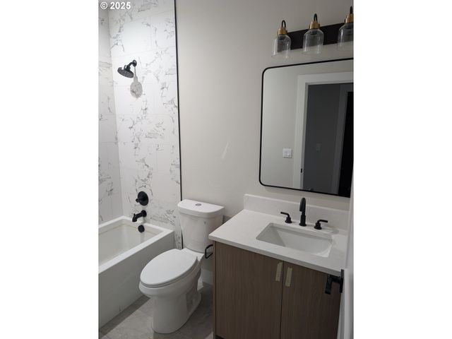 14220 Ne 42ND Cir, Vancouver, WA 98682