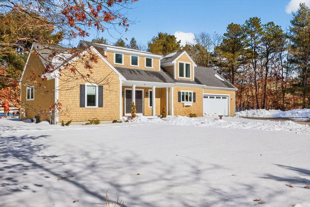 26 Crosswinds Way, Teaticket, MA 02536