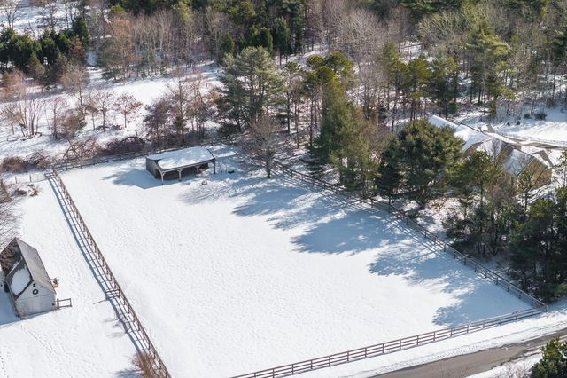 26 Crosswinds Way, Teaticket, MA 02536