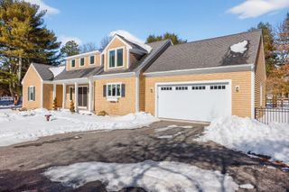 26 Crosswinds Way, Teaticket, MA 02536
