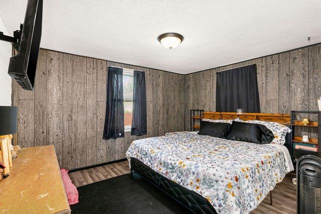 401 W Gary Street, Duluth, MN 55808