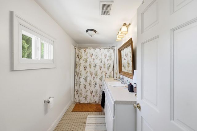 66 N Vernon Street, Sunbury, OH 43074