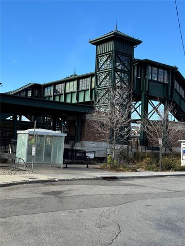 18 N Broadway 411, Tarrytown, NY 10591