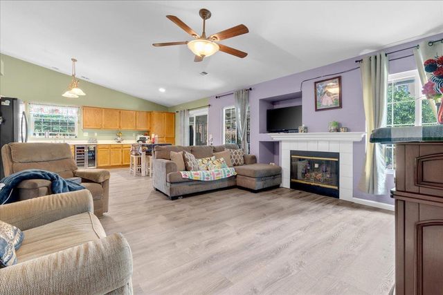 981 Marne Drive, Hollister, CA 95023