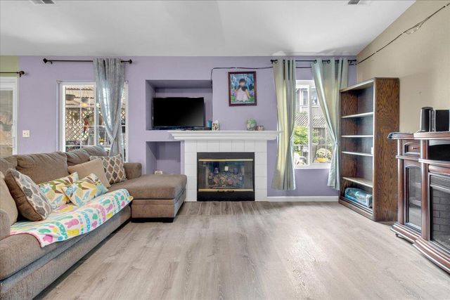 981 Marne Drive, Hollister, CA 95023