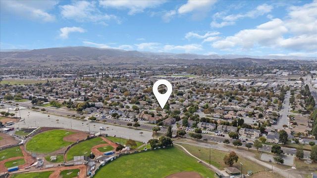 981 Marne Drive, Hollister, CA 95023