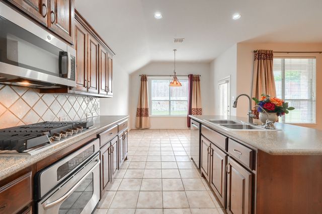 3036 Bella Vista Lane, Little Elm, TX 75068